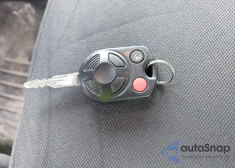 2011 Ford Escape Xlt z USA, uszkodzony, nr VIN 1FMCU9D72BKA46722